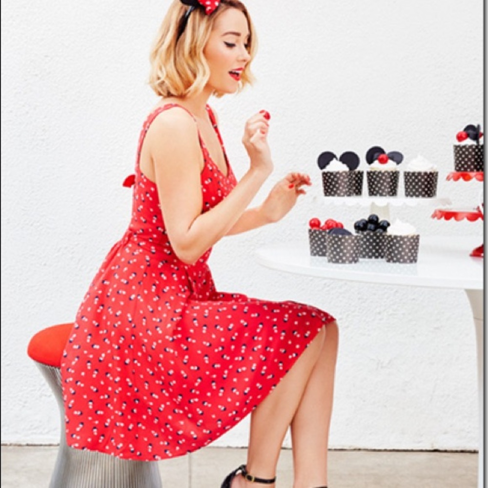 Minnie Mouse dress